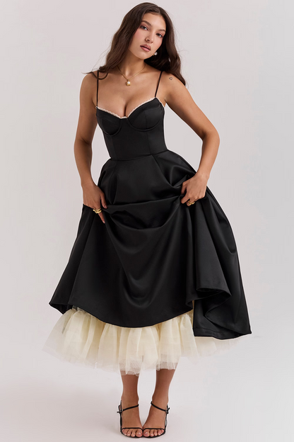 Laure™ - Elegantes Schlankmachendes Kleid